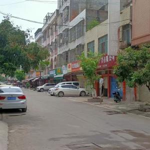 请输入相册名称