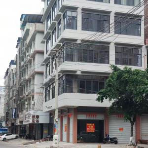 请输入相册名称