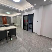 捡漏！聚龙湾电梯精装大3房，抛45万（07695）18877782388