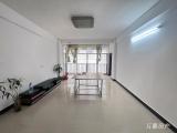 湘桂附近明亮3房带杂物间，四小书包24.2万（07368）18877782388
