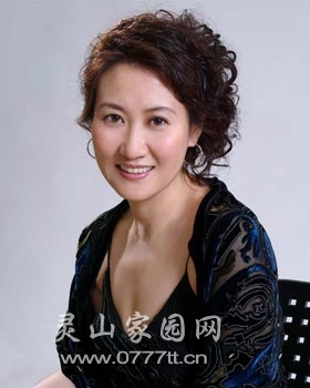 王均瑶妻子.jpg