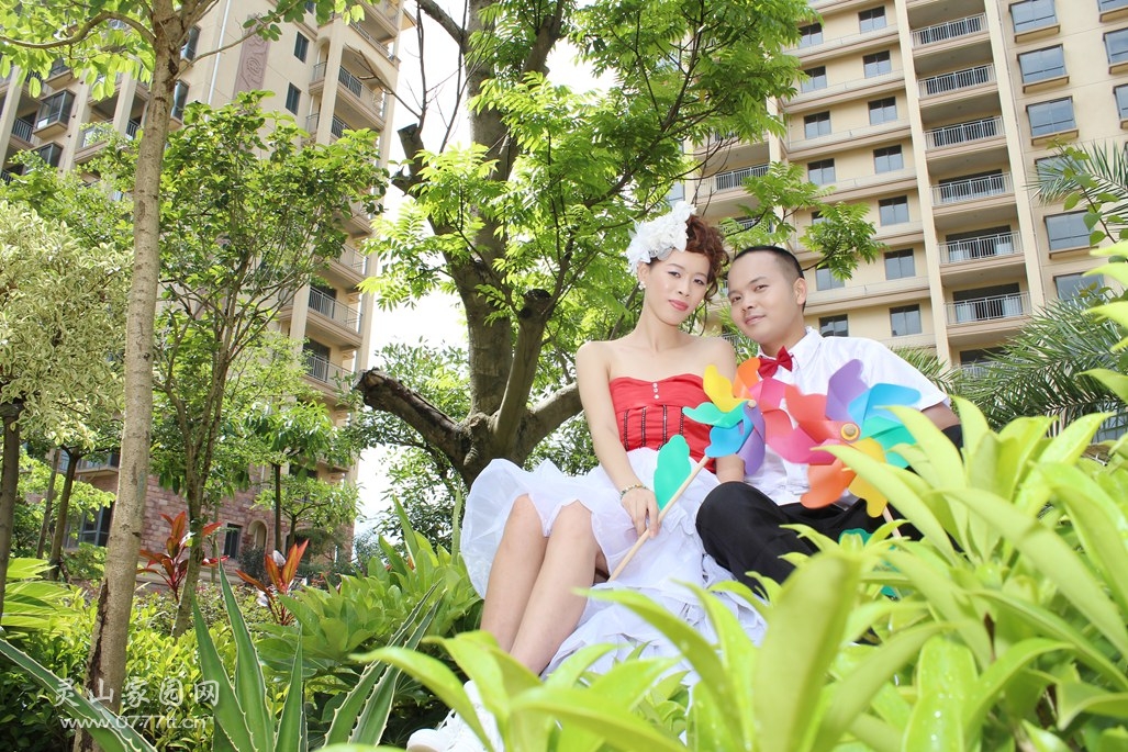 123158otl9zy909cyvmaet.jpg