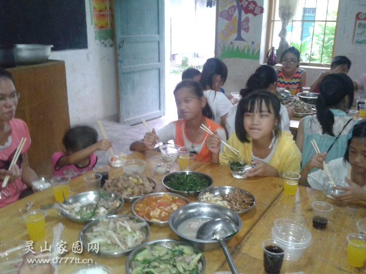 235618of2utiu62meeet76.jpg