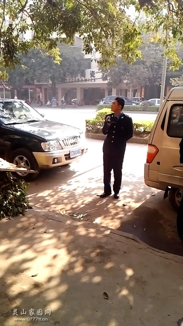 VID_20131205_110714[05201312224656GMT].JPG