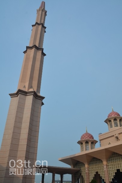 国家清真寺，唯一一个对旅客开放的