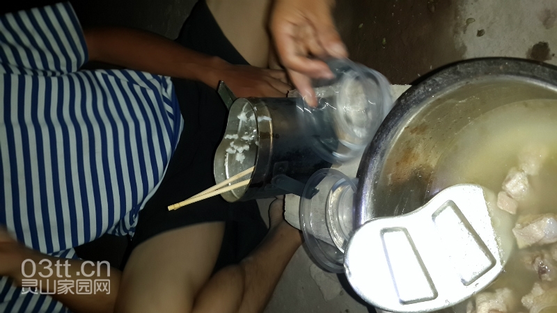 015437ikd9kqri43vrlc0r.jpg