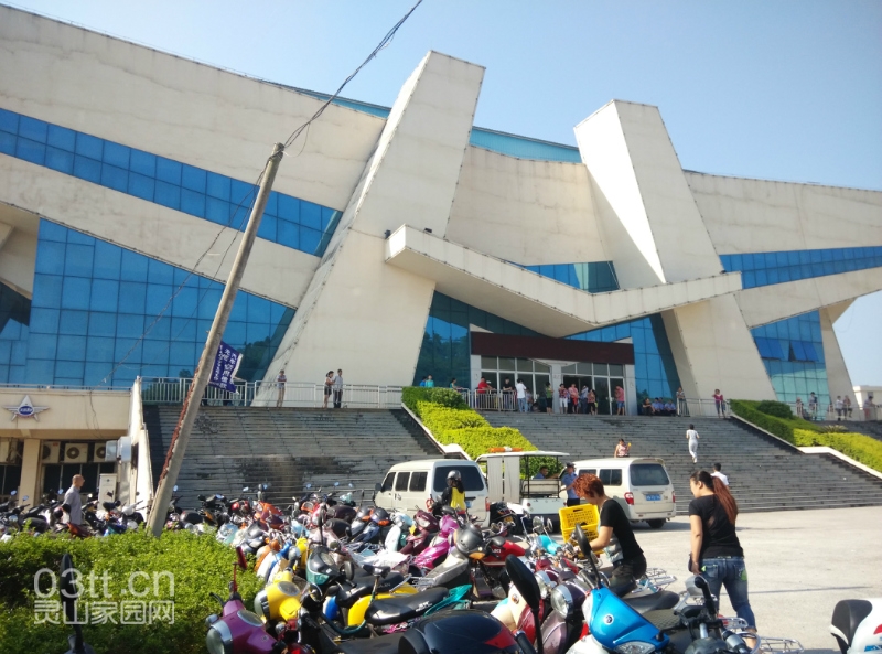 120607w9by858cehwesw8y.jpg
