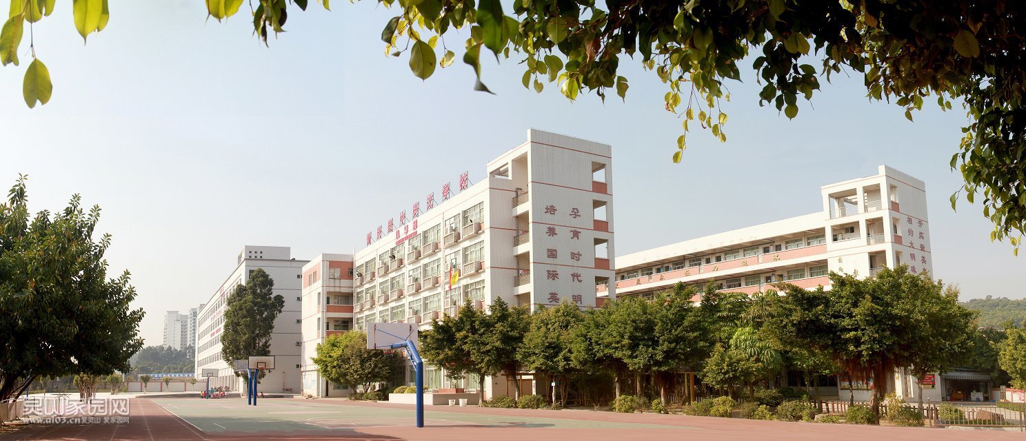 学校风景.jpg