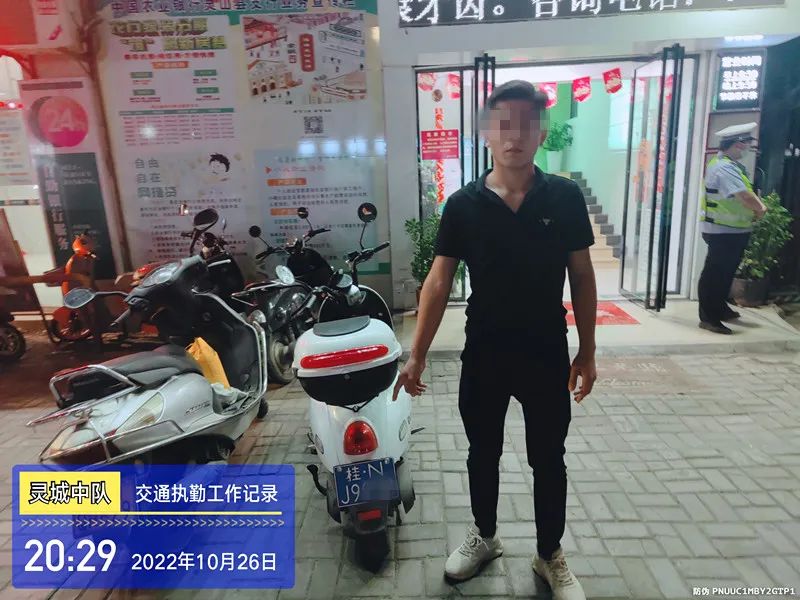 d965abd93d9e0008648d867deaecfac0.jpg
