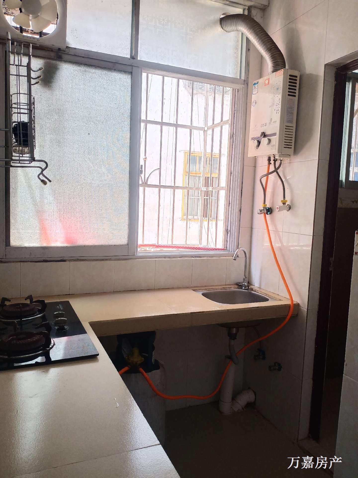02561_向阳路_无标签_20250628164046.jpg