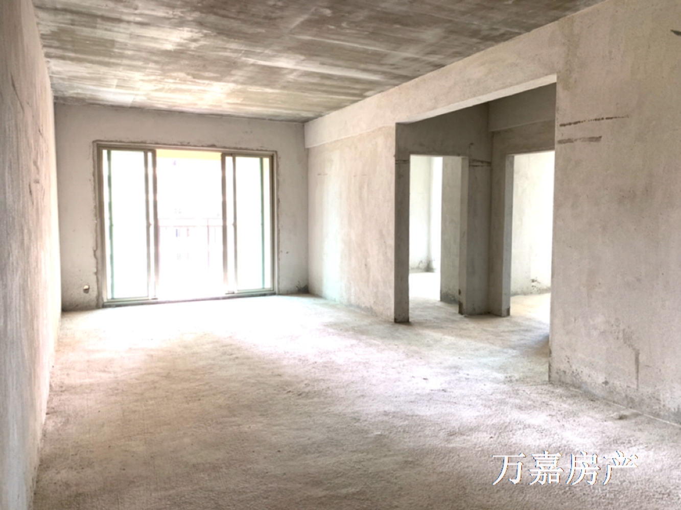 盛天名城电梯三房急售42万【04154】18277776602