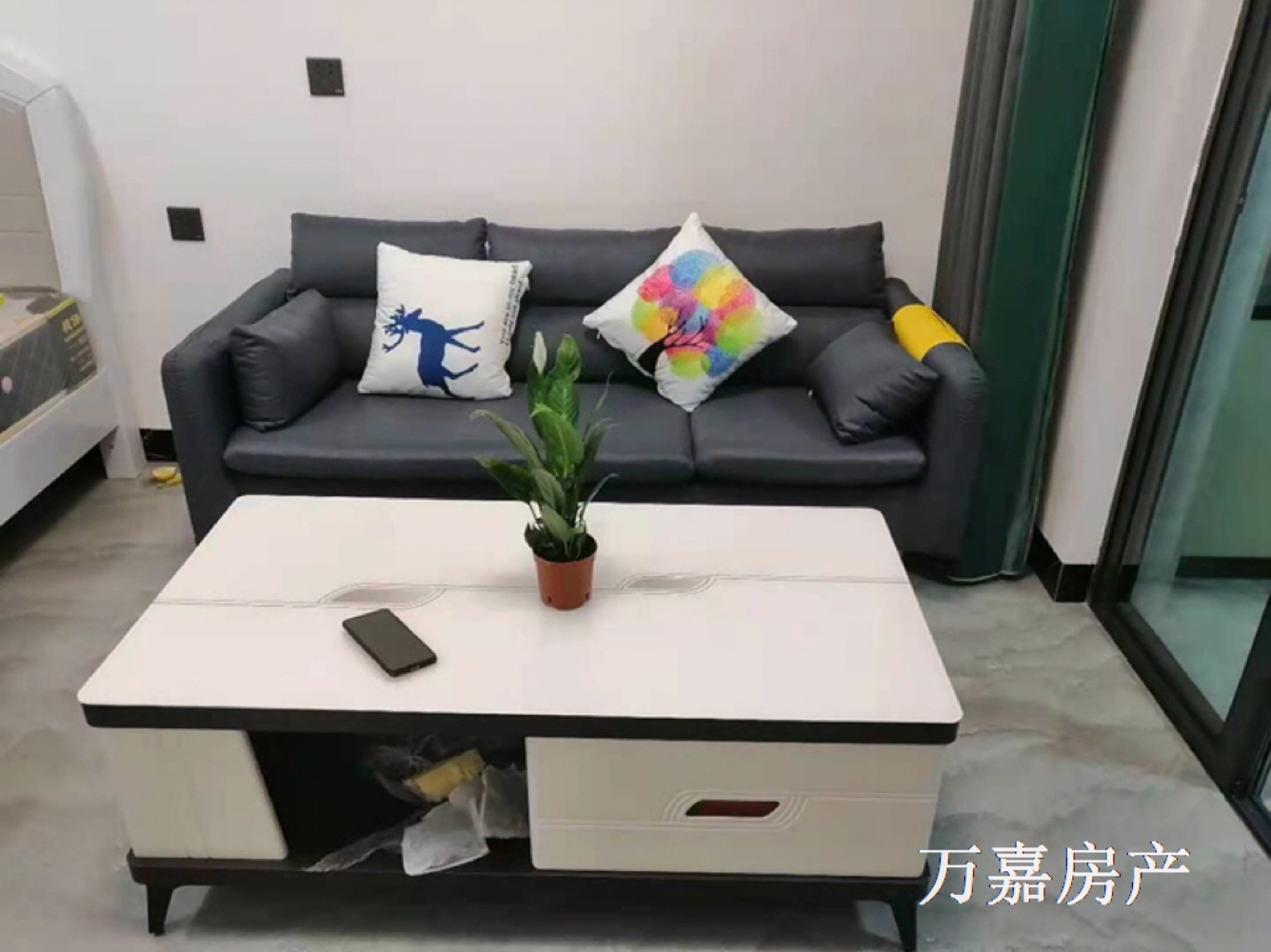 室内图_无标签(2).jpg