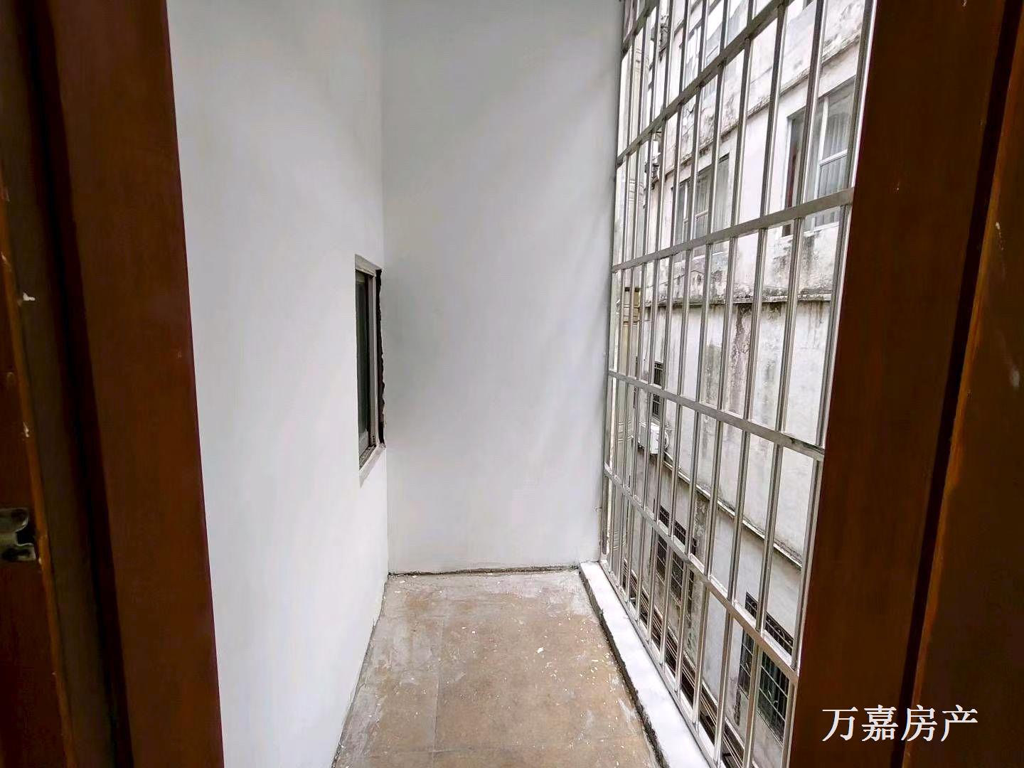 室内图_无标签(2).jpg