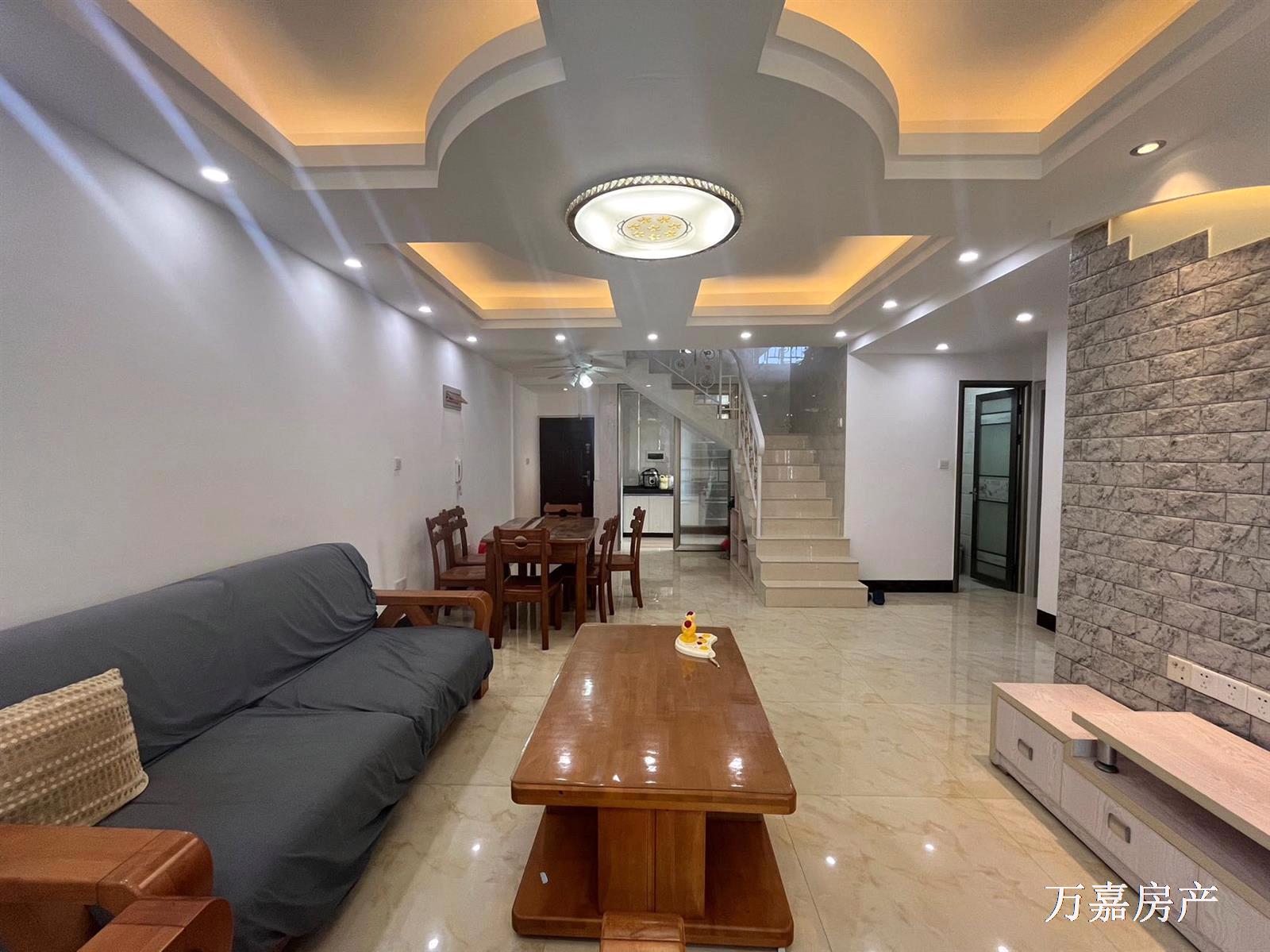 湘桂二期电梯楼中楼，新净5房，拎包可住58万（06439）18877782388