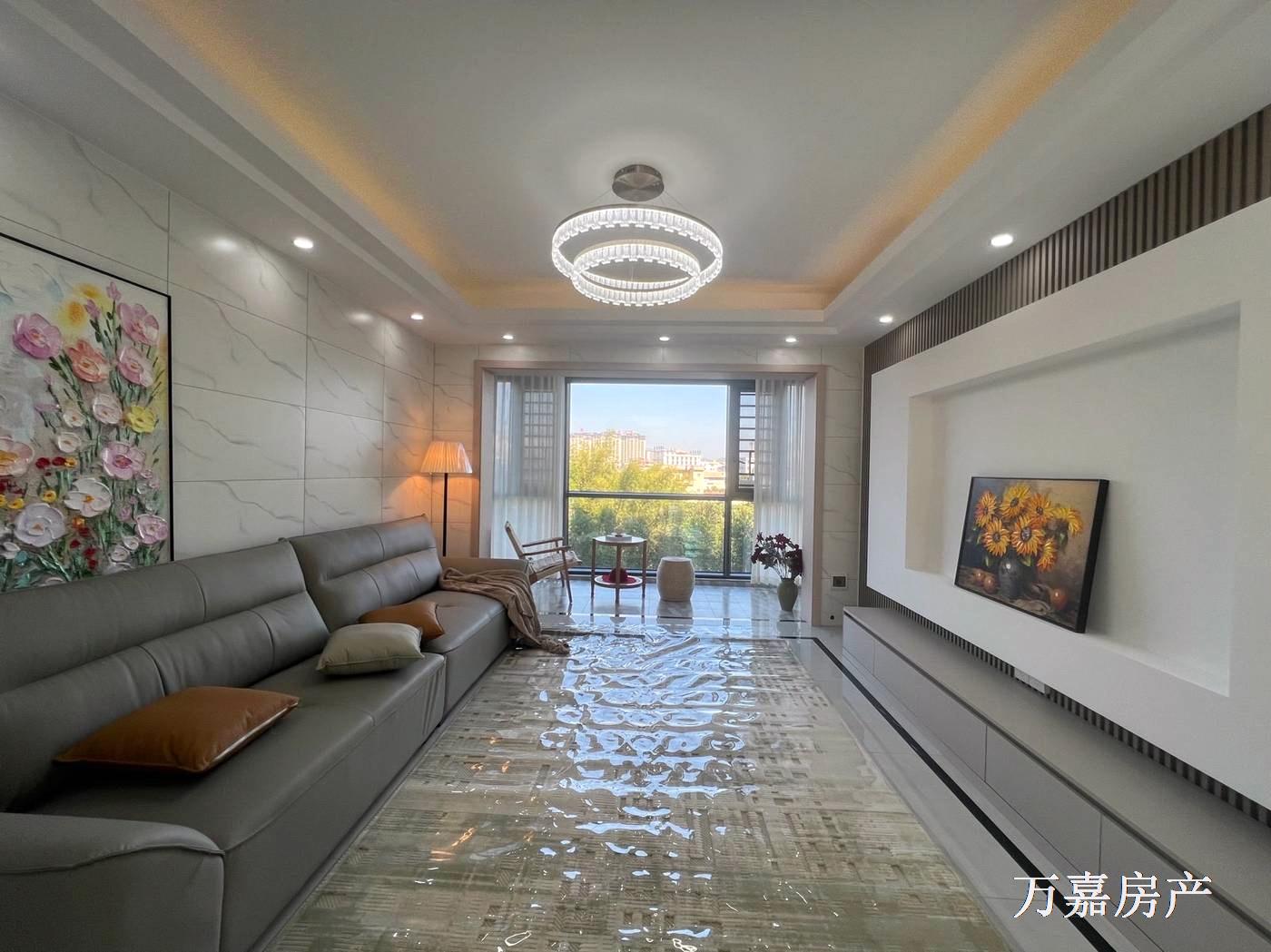 首付3万买盛天精装大3房，三中书包（06895）18877782388