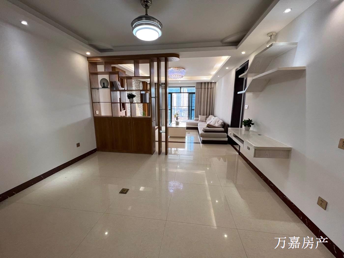 旧湘桂二期江景新净3房，现证在手，53万（06944）18877782388