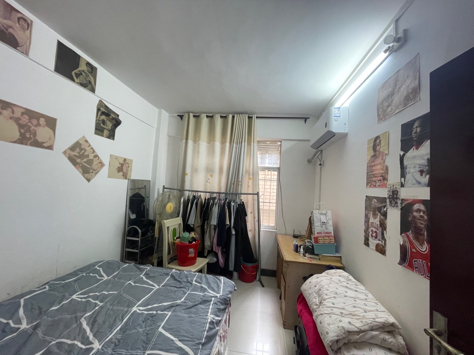 竹山园附近3房，带大车库，29.8万，看房：13617771905蒙妹