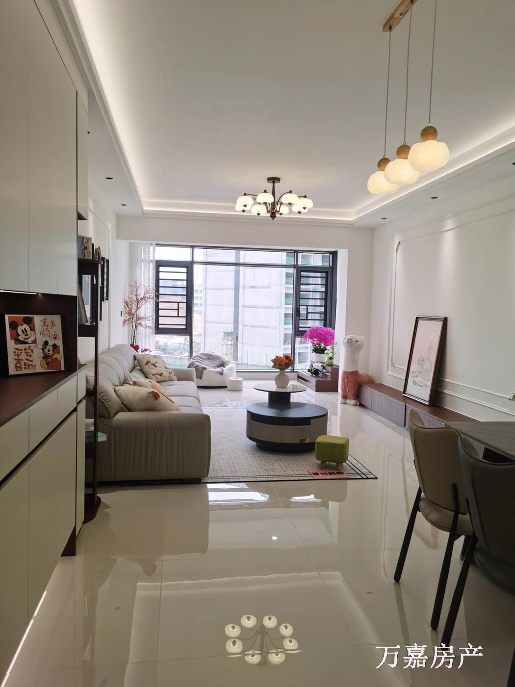 光大二期全新精装3房，抛56.8万（06977）18877782388