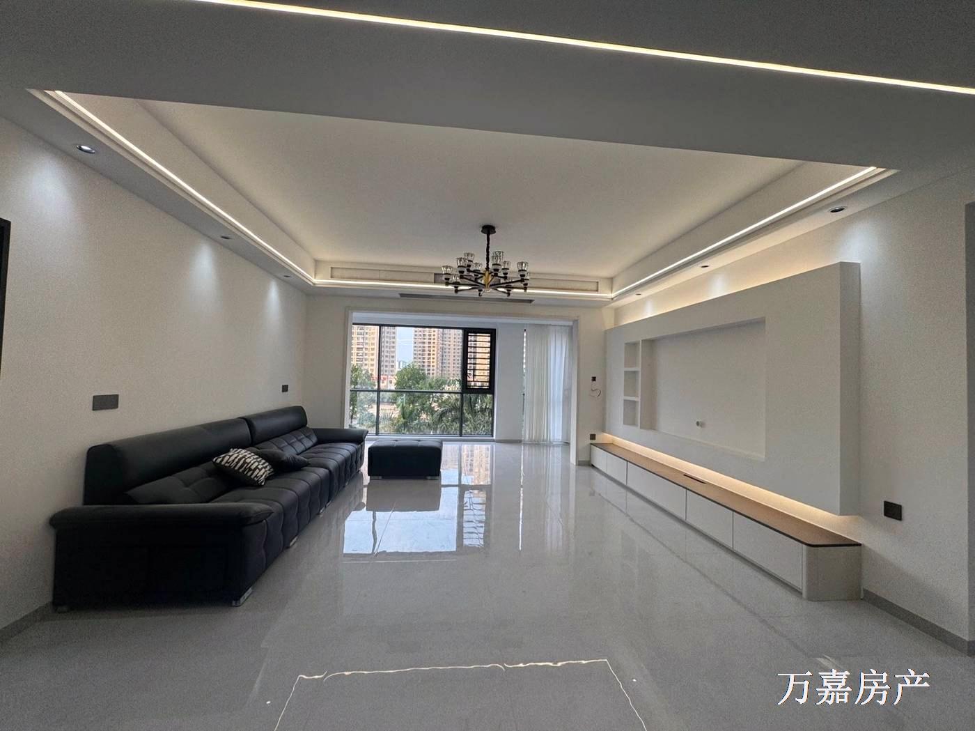 城市春天精装江景5房双主卧，抛85万（07129）18877782388