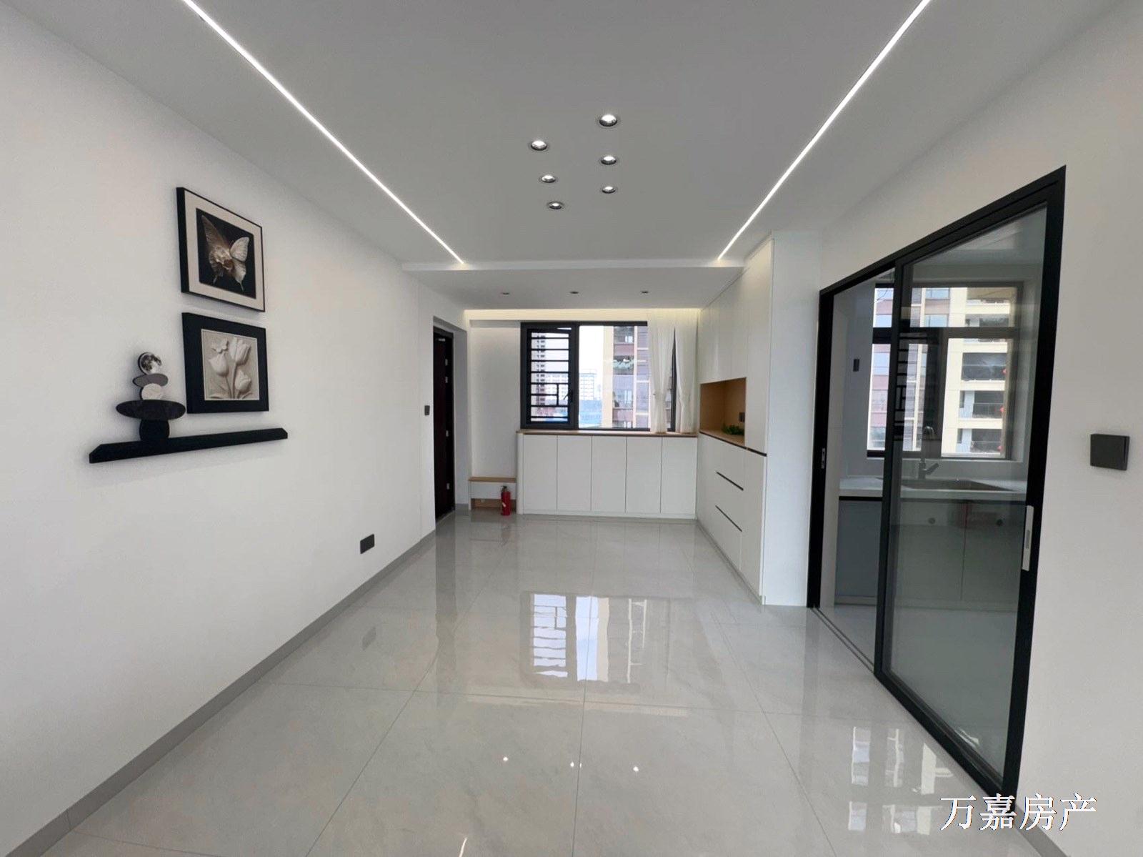 金尊府精装4房，直接入住69.8万（07004）18877782388