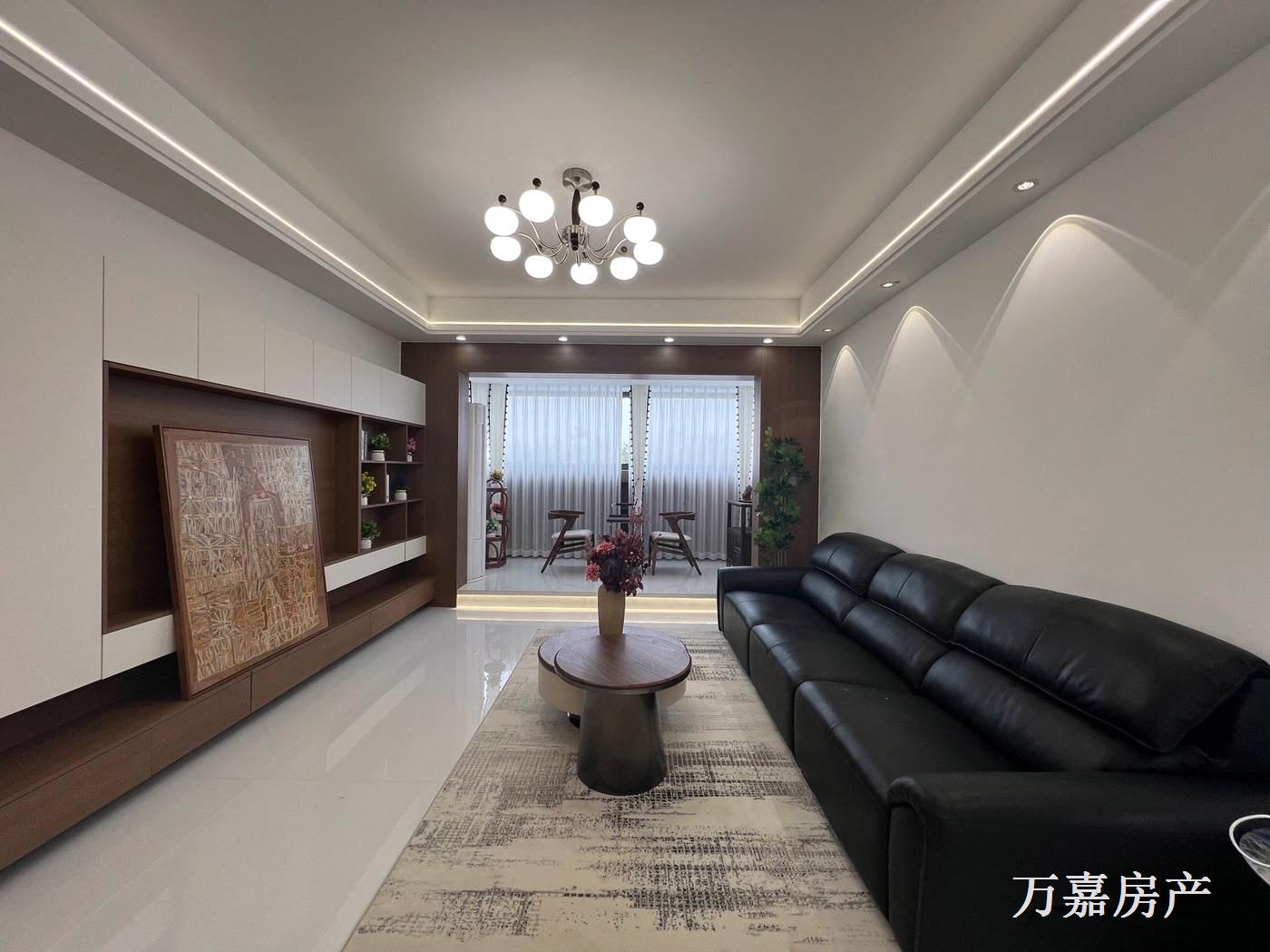 光大三期精装4房送车位，63.8万拎包入住（07023）18877782388