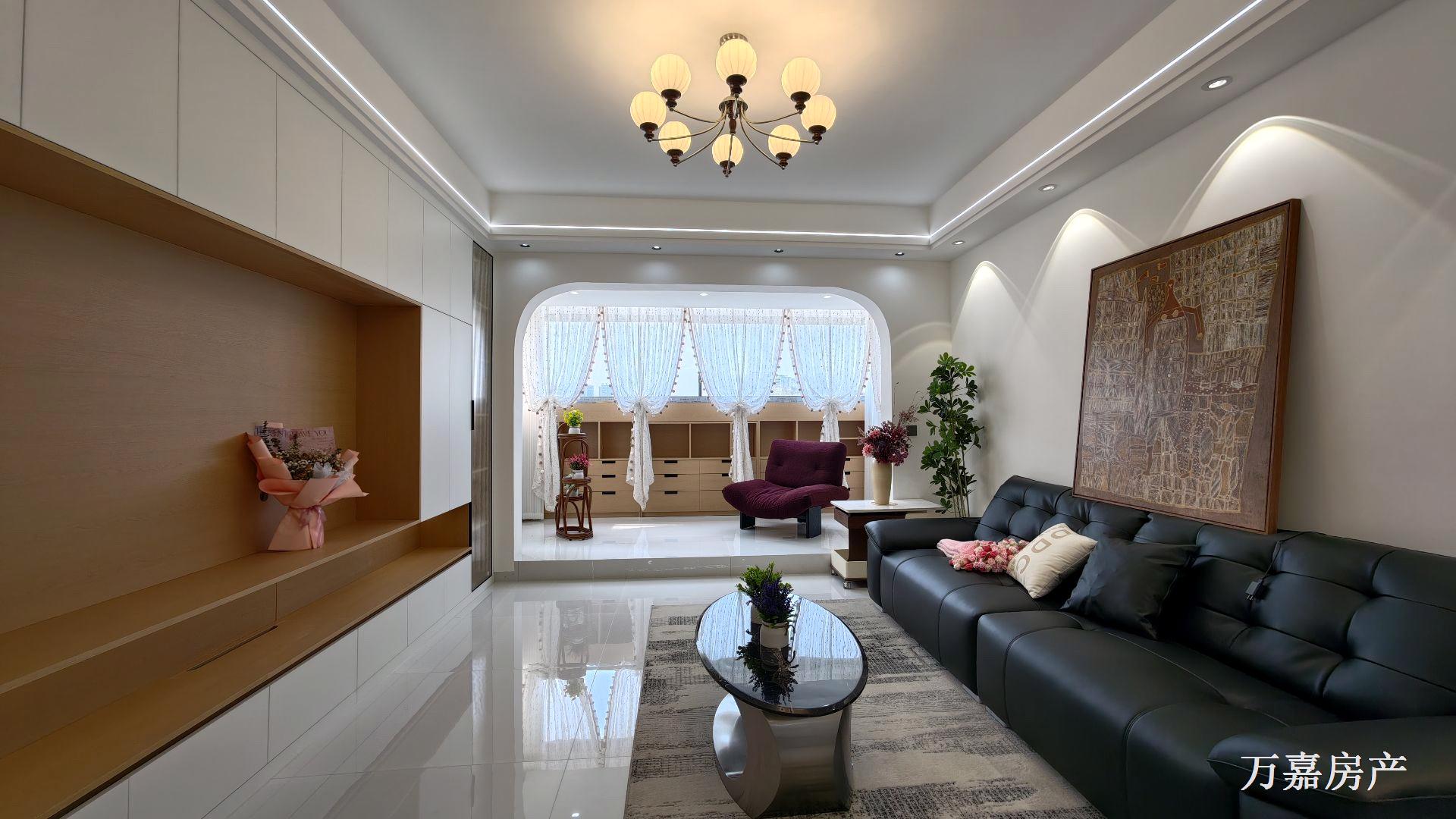 光大全新精装4房再送车位，急抛61.8万（07145）18877782388