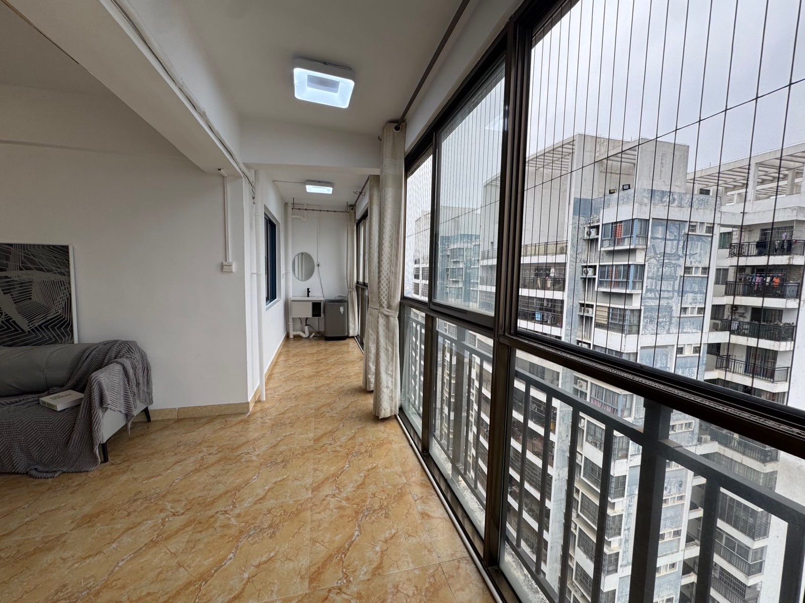 0首付，大花坛附近电梯两房，视野非常好，月供：1300，看房：13617771905