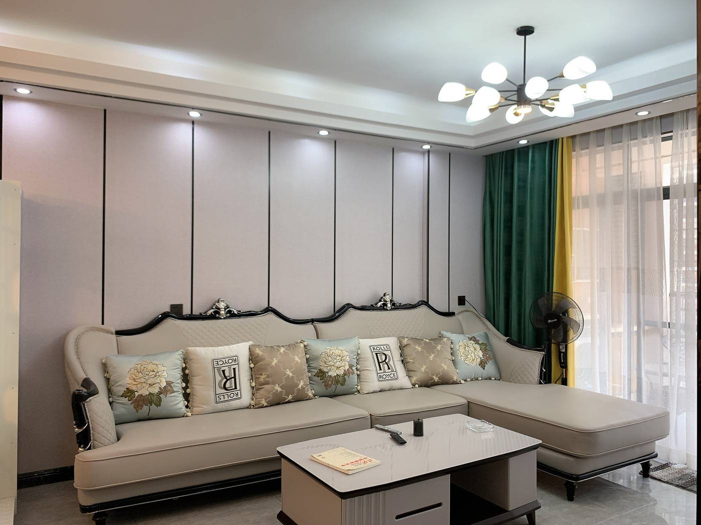 中医院附近精装三房，1800/月，拧包入住，看房：13617771905 蒙