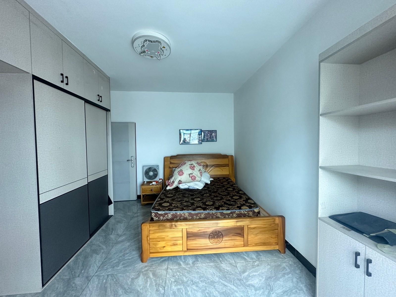 实小电梯新净三房，41.8万，首付6万，看房：13617771905 蒙