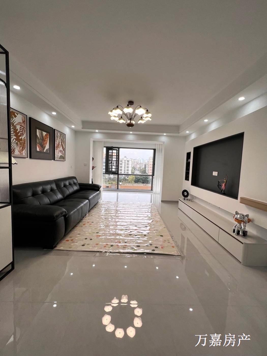 盛天三中书包精装大3房，0首付轻松安家（07027）18877782388