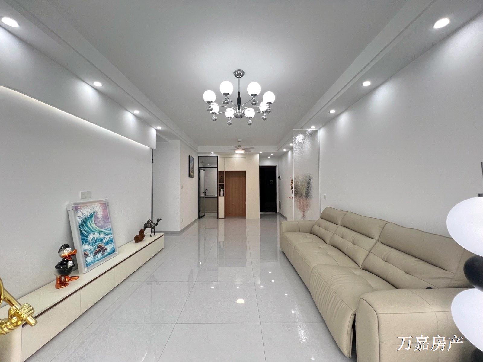 光大新生活精装3房未住过，急售53.8万（07093）18877782388