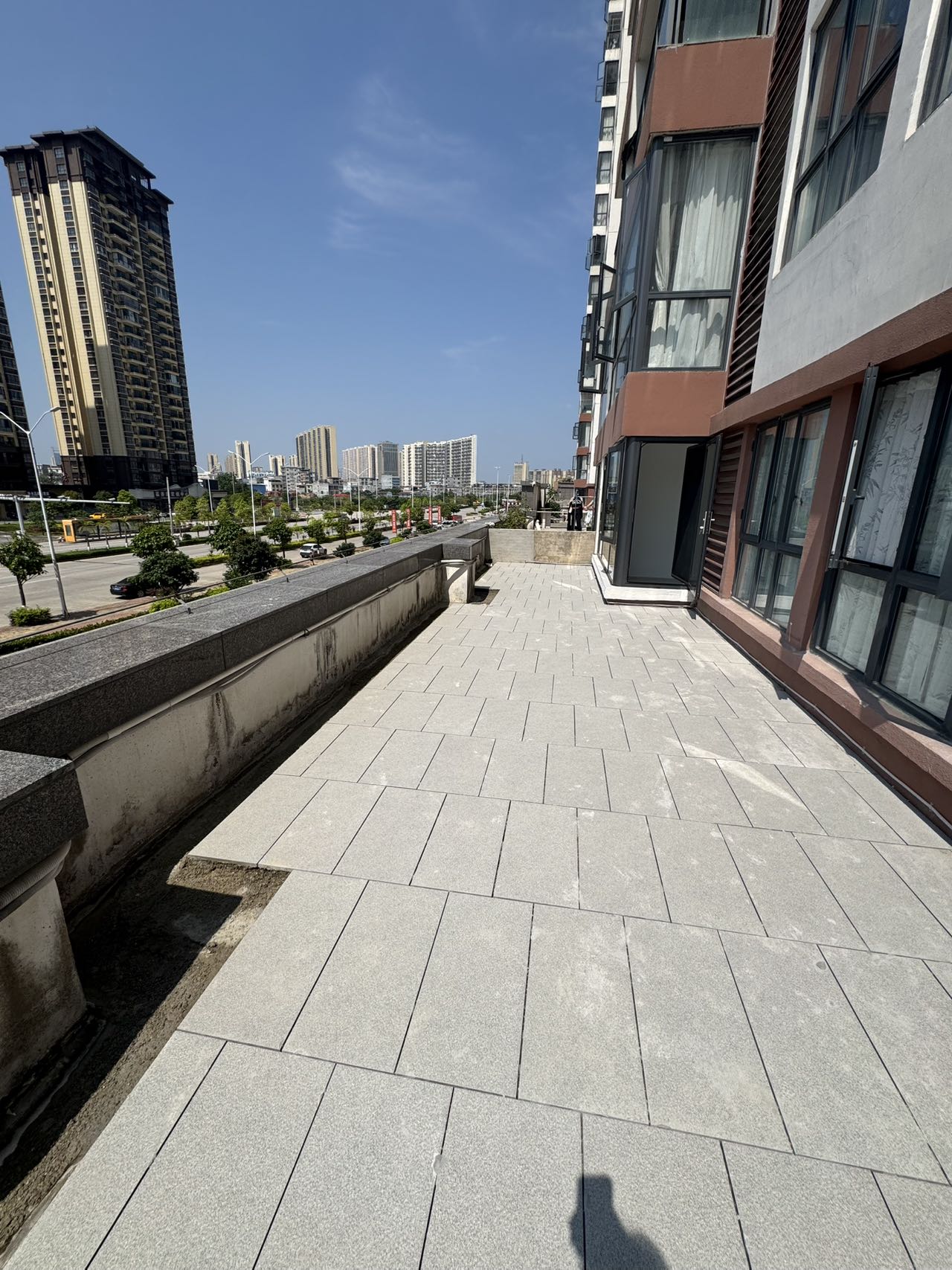 港泰城精装3+1房 带双露台，售价63.8万