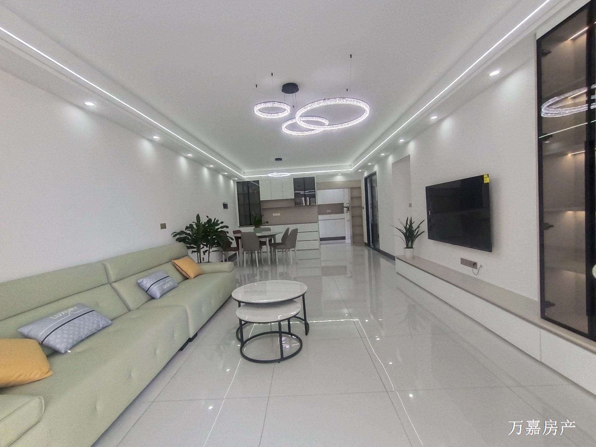 金元国际电梯精装4房，抛56.5万（07175）18877782388