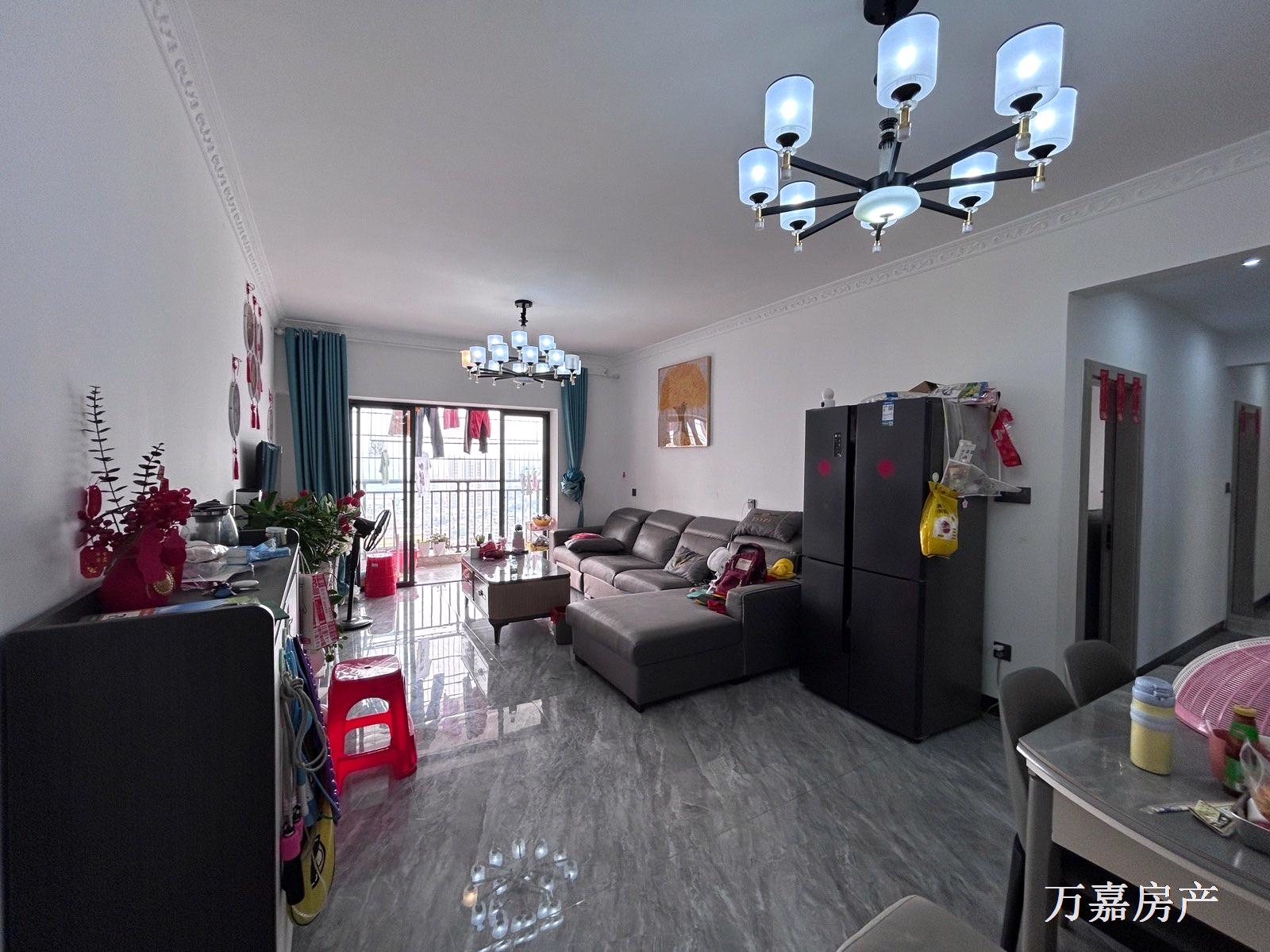 一江两岸附近电梯高层新净3房，抛48万（07246）18877782388