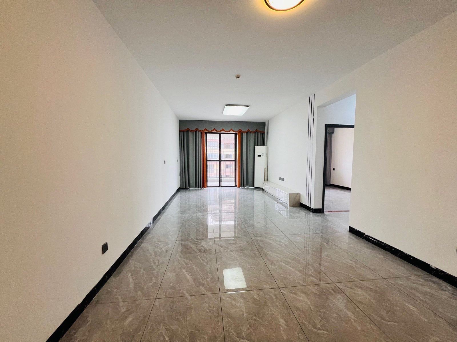 建开大院3+1房高层装修仅需57万得